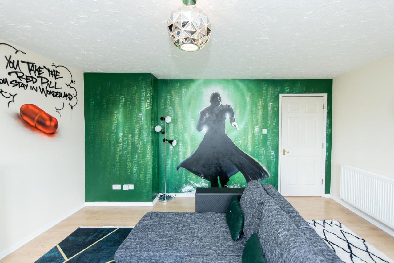 Escape The Matrix - 2 Bed Flat In City Centre With Free Parking Southampton Eksteriør billede