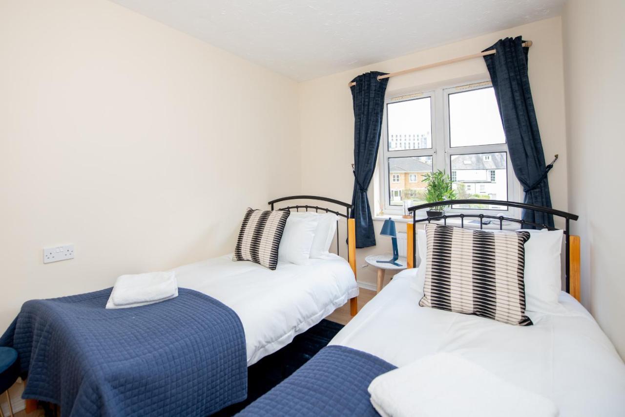 Escape The Matrix - 2 Bed Flat In City Centre With Free Parking Southampton Eksteriør billede